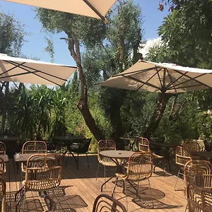 Hotel Avocado Restaurant **