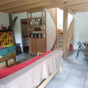 Holiday home Gite De La Vieille Cour 
